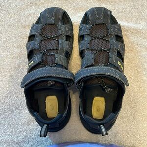 Teva, men’s water sandals, size 10, brown